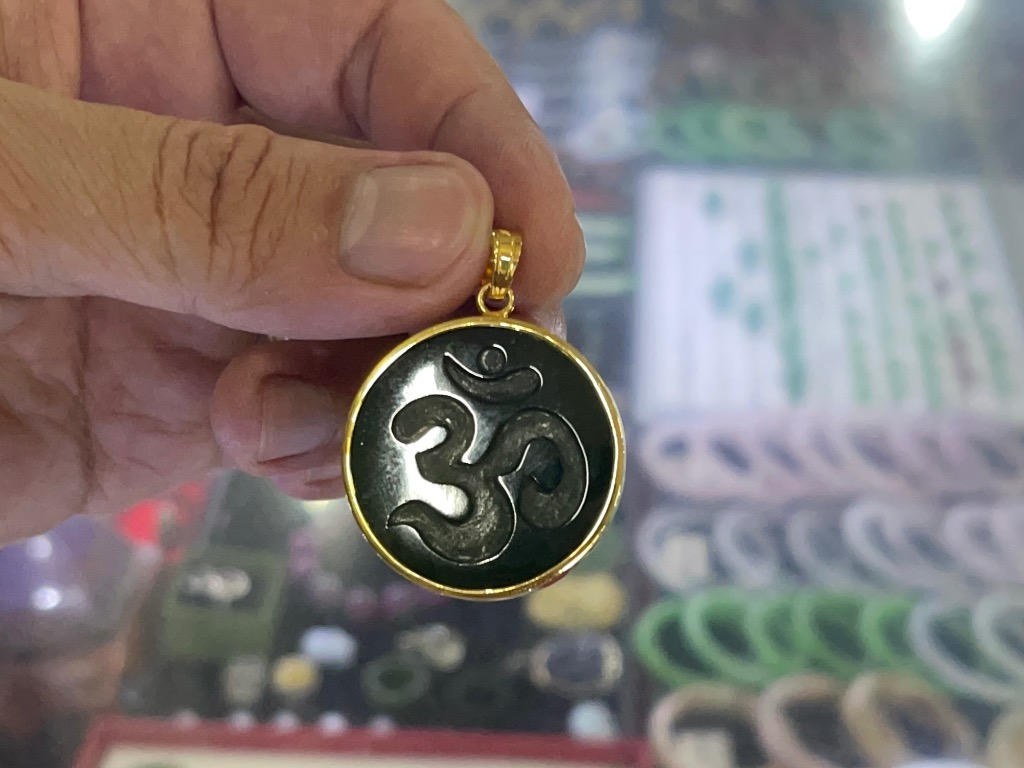 Mặt Dây Chuyền Ngọc Bích 