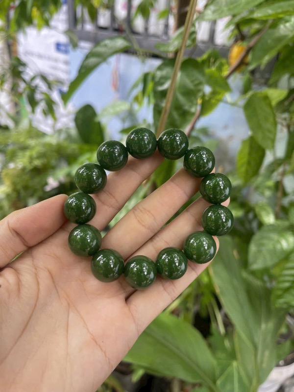Ngọc bích thiên nhiên 16li