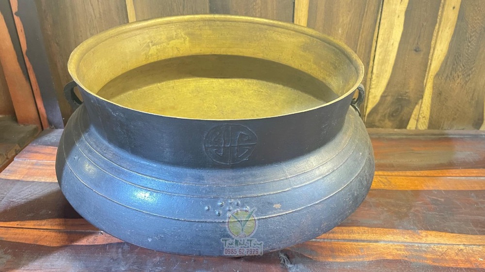 Nồi Đồng Tây Nguyên- Nồi Đồng Cổ