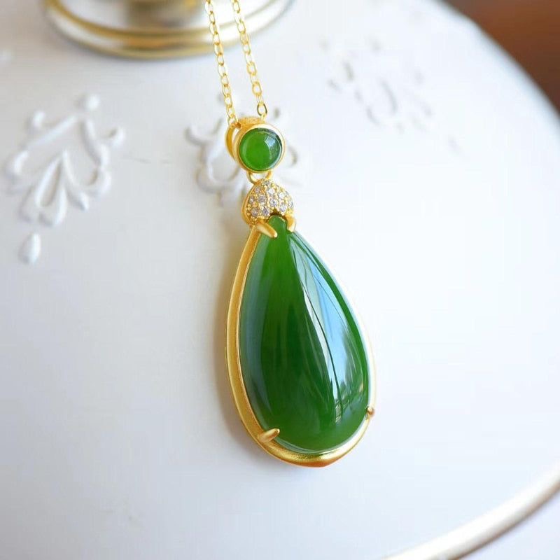 Mặt Dây Chuyền Đá Ngọc Bích