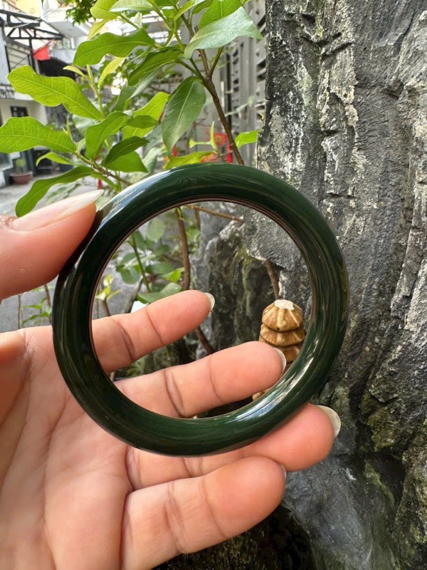 Vòng Ngọc Bích Bản Đũa 8li