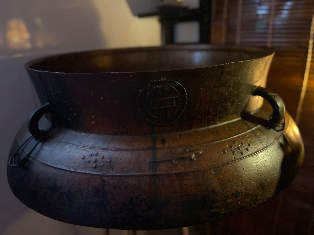 Nồi Đồng Cổ Thạch Sùng 