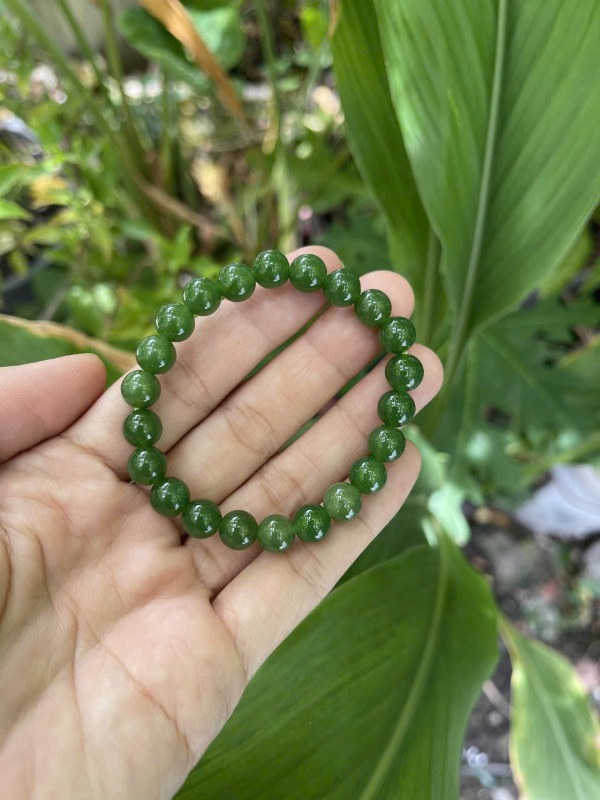 Ngọc bích thiên nhiên 8li